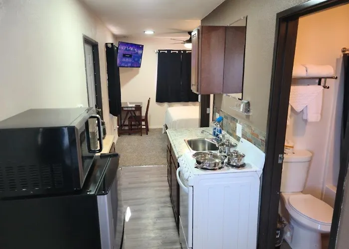 070a Grand Canyon With Kitchenette, Accommodates 4